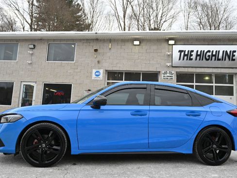 Used 2024 Honda Civic Sport Touring image 6