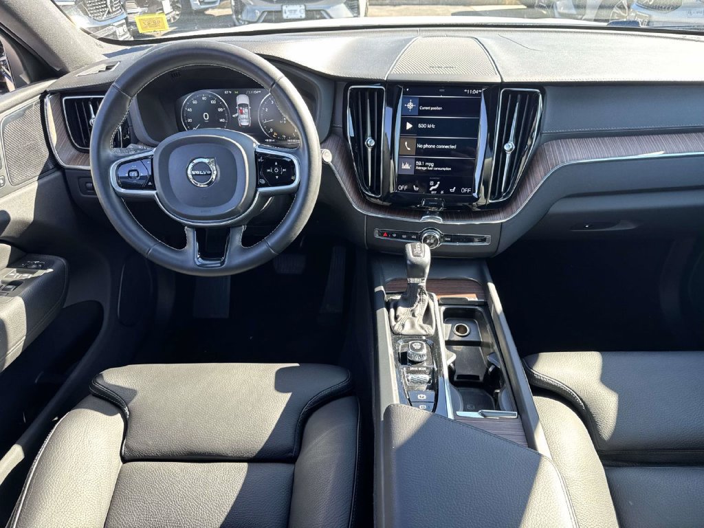 Used 2020 Volvo XC60 T5 Inscription AWD/4WD image 11