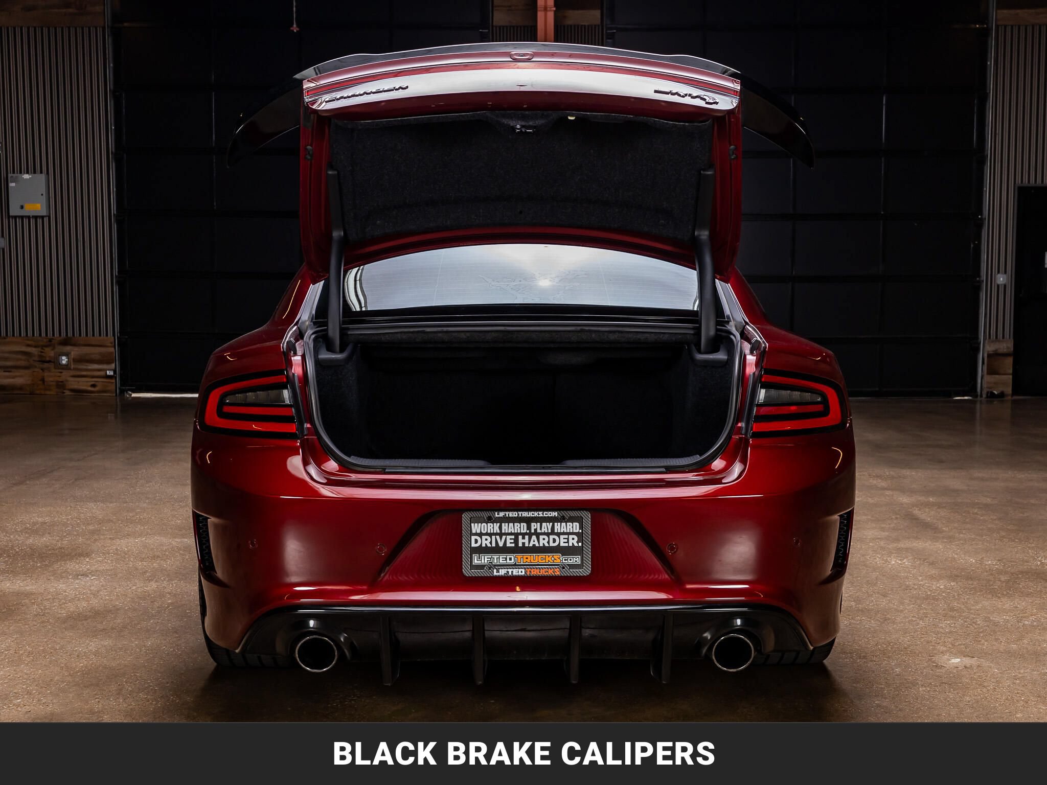 Used 2019 Dodge Charger SRT Hellcat w/ Harman/Kardon Audio Group RWD image 8