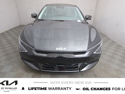 New 2025 Kia EV6 Wind image 2