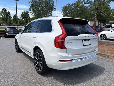 Used 2023 Volvo XC90 B5 Plus w/ Protection Package Premier AWD/4WD image 3