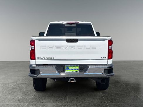 Used 2024 Chevrolet Silverado 2500 LTZ w/ LTZ Convenience Package image 6