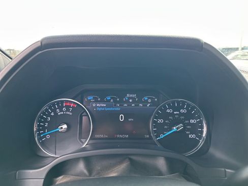 Used 2020 Ford F250 Platinum w/ FX4 Off-Road Package image 23