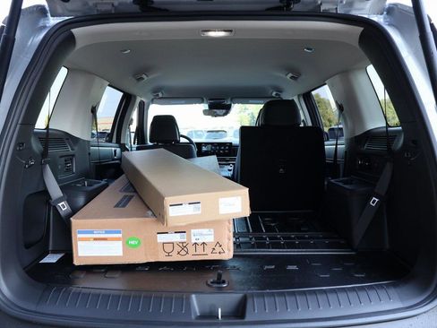 New 2026 Hyundai Santa Fe SEL image 16