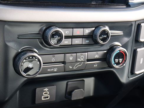 Used 2025 Ford F150 XL w/ Equipment Group 103A High image 25