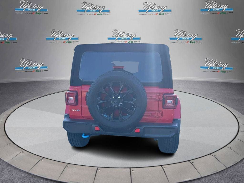 Used 2022 Jeep Wrangler Unlimited Sahara w/ Safety Group AWD/4WD image 4