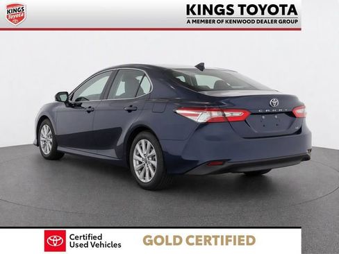 Used 2020 Toyota Camry LE FWD image 5