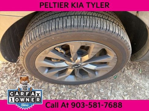 Certified 2022 Kia Sorento X-Line EX image 13