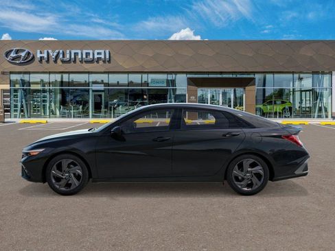 New 2026 Hyundai Elantra Sport FWD image 3