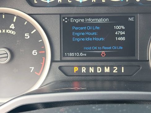 Used 2015 Ford F150 XLT w/ Equipment Group 302A Luxury AWD/4WD image 30