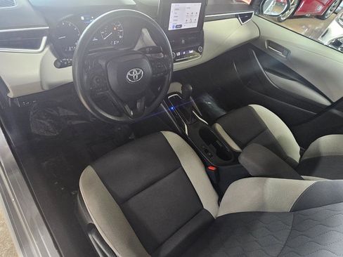 Used 2023 Toyota Corolla LE FWD image 25