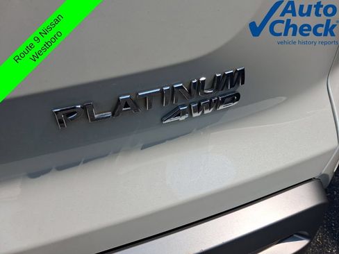 Used 2023 Nissan Pathfinder Platinum AWD/4WD image 7