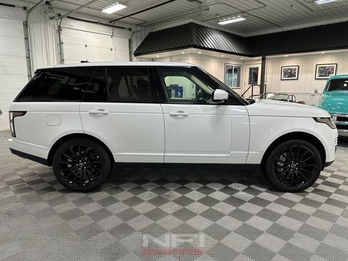 Used 2018 Land Rover Range Rover Supercharged image 7