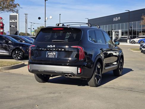 New 2025 Kia Telluride EX image 4
