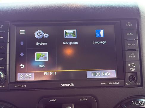 Used 2017 Jeep Wrangler Unlimited Rubicon AWD/4WD image 23