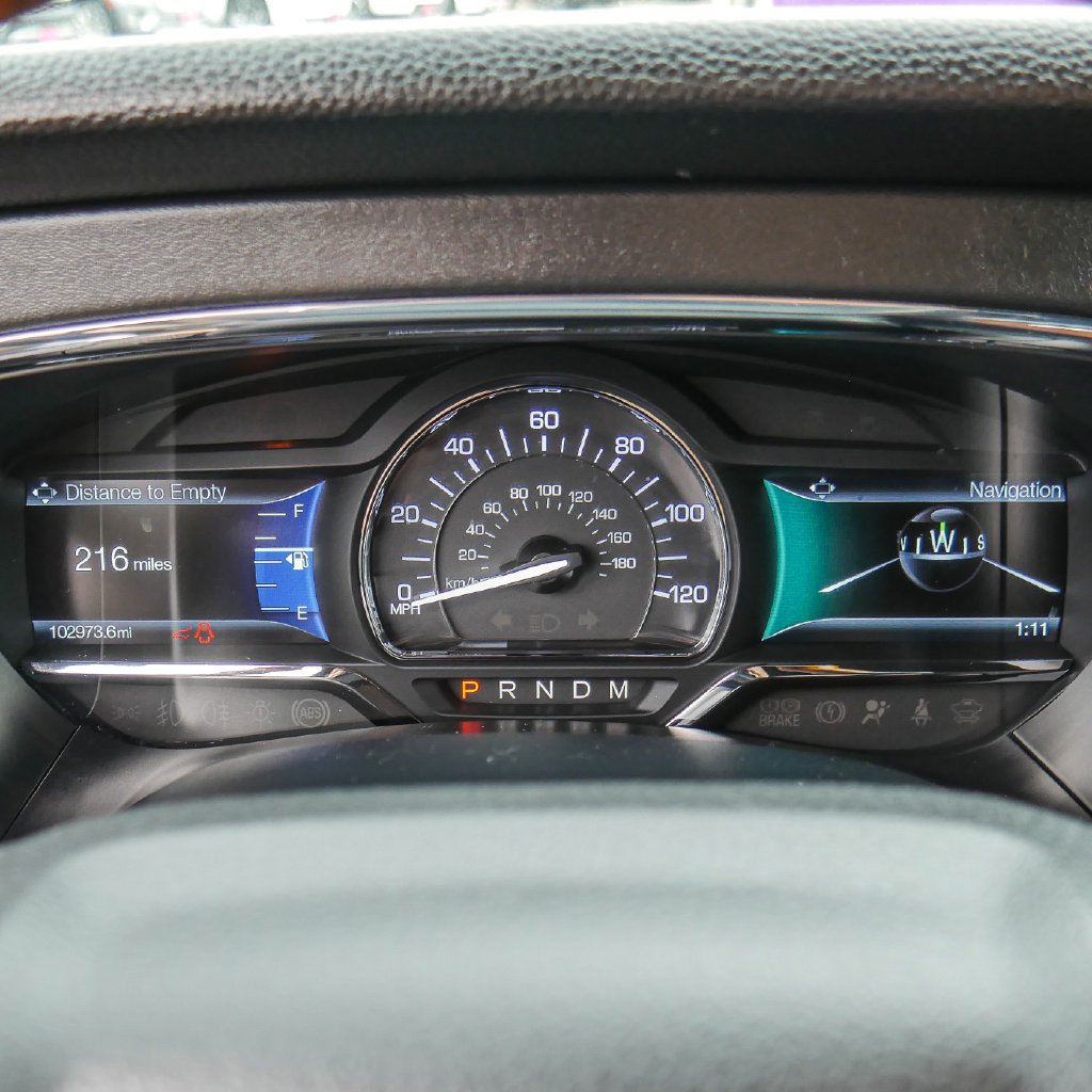 Used 2016 Lincoln Navigator Select AWD/4WD image 38