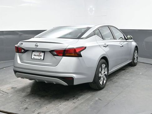 Used 2021 Nissan Altima 2.5 S image 6