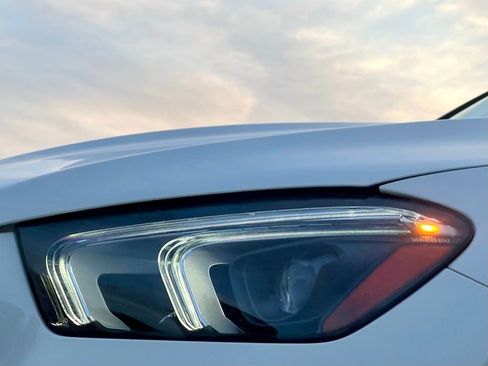 Certified 2022 Mercedes-Benz GLE 350 4MATIC image 9