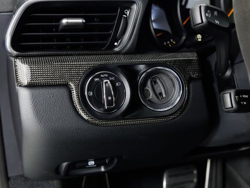 Used 2019 Porsche 911 GT3 RS image 30