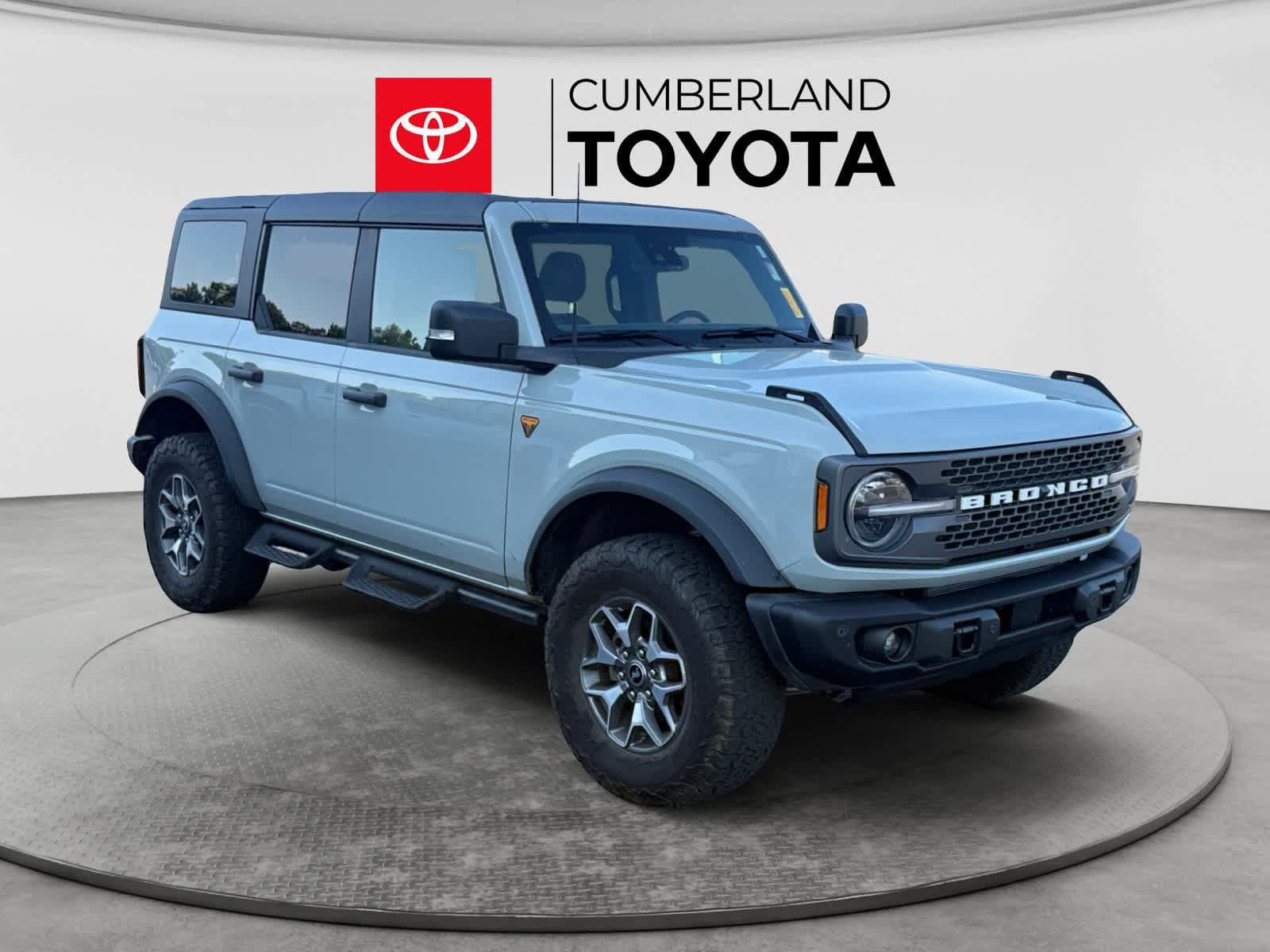 Used 2023 Ford Bronco Badlands AWD/4WD image 7