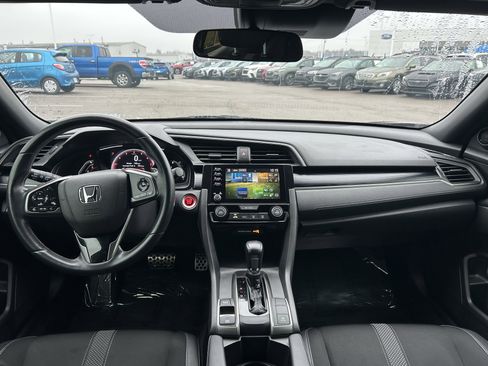 Used 2020 Honda Civic Sport image 9
