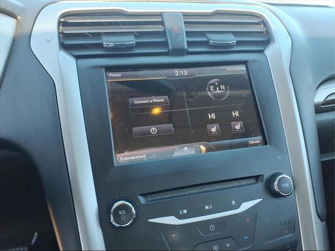 Used 2013 Ford Fusion SE image 15