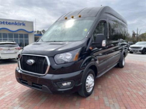Used 2025 Ford Transit 350 XLT RWD image 1