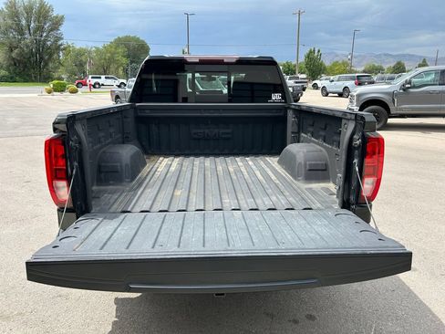 Used 2020 GMC Sierra 1500 Elevation w/ Elevation Value Package AWD/4WD image 7