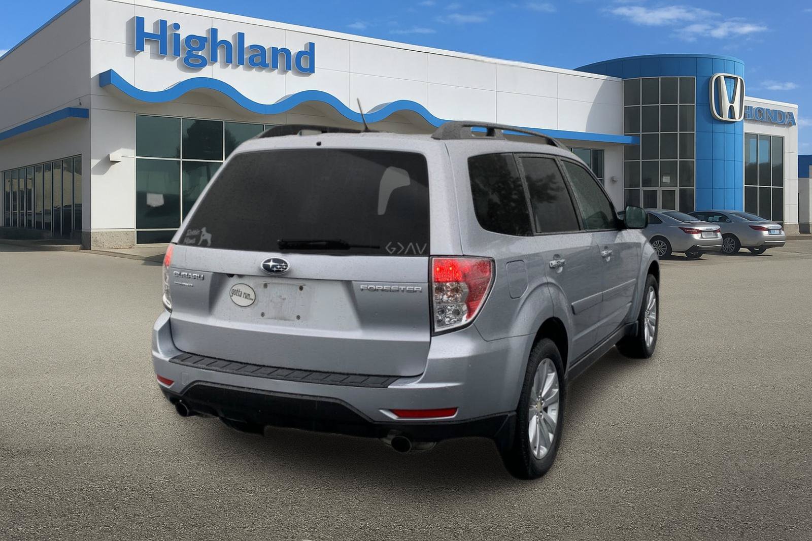Used 2012 Subaru Forester 2.5X Limited AWD/4WD image 5
