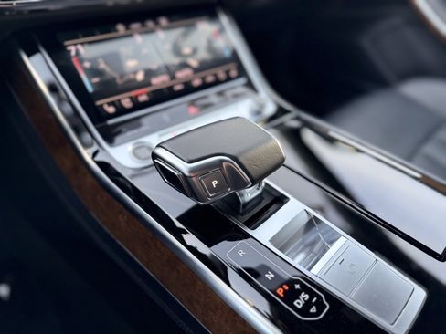 Certified 2022 Audi A8 L 3.0T w/ Executive Package image 37