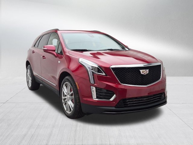 Used 2024 Cadillac XT5 Sportv AWD/4WD image 3