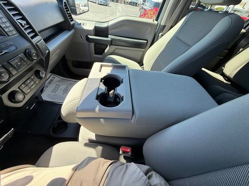 Used 2017 Ford F150 XL w/ XL Power Equipment Group AWD/4WD image 16