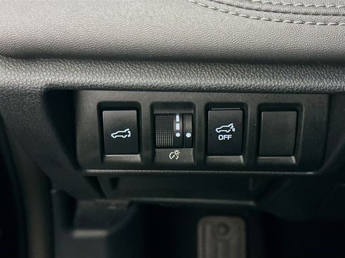 Used 2024 Subaru Outback Touring XT AWD/4WD image 17