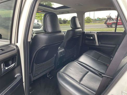 Used 2018 Toyota 4Runner Limited AWD/4WD image 49