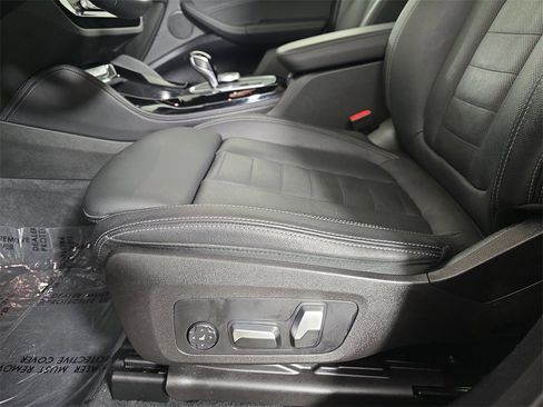 Certified 2023 BMW X4 xDrive30i w/ Premium Package image 29