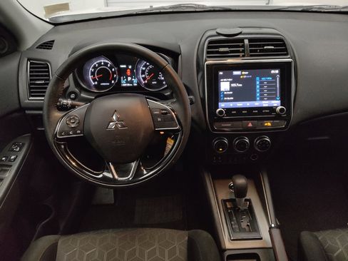 Used 2023 Mitsubishi Outlander Sport AWD image 22