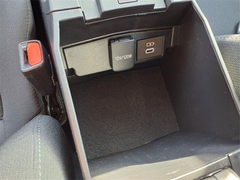 Used 2025 Toyota Corolla LE image 50