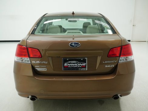 Used 2013 Subaru Legacy 3.6R Limited image 4
