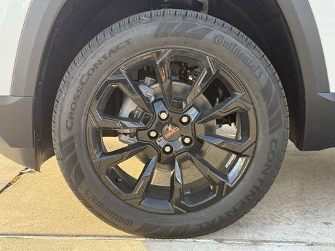 New 2026 GMC Terrain Elevation w/ Elevation Premium Package image 9