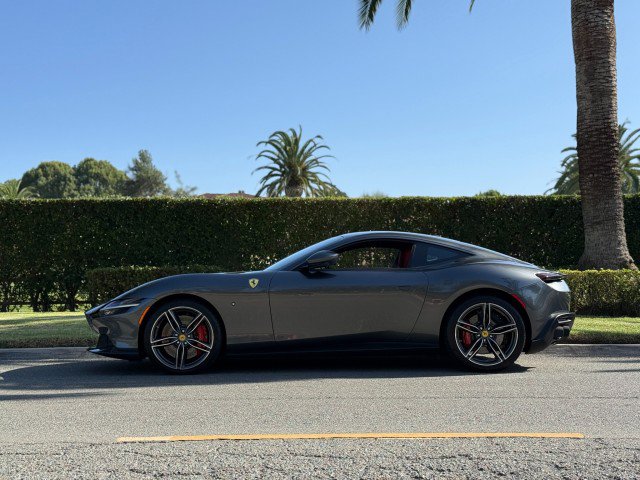 Used 2024 Ferrari Roma RWD image 2