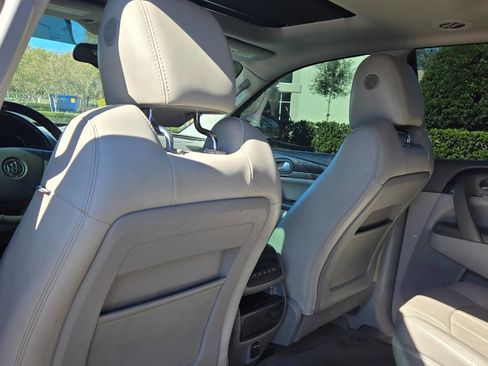 Used 2016 Buick Enclave Premium w/ Experience Buick Package image 11