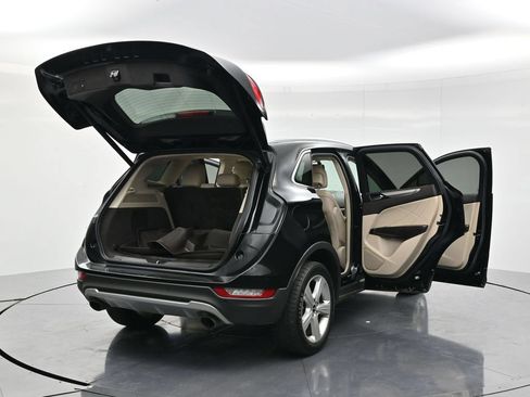Used 2017 Lincoln MKC Premiere AWD/4WD image 55