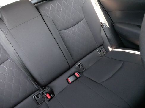 Certified 2026 Toyota Corolla Cross LE AWD/4WD image 14