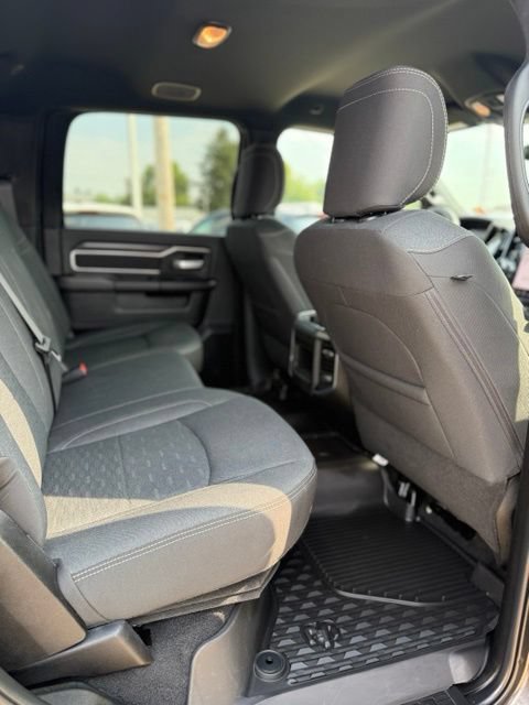 Used 2025 RAM 2500 Big Horn AWD/4WD image 20