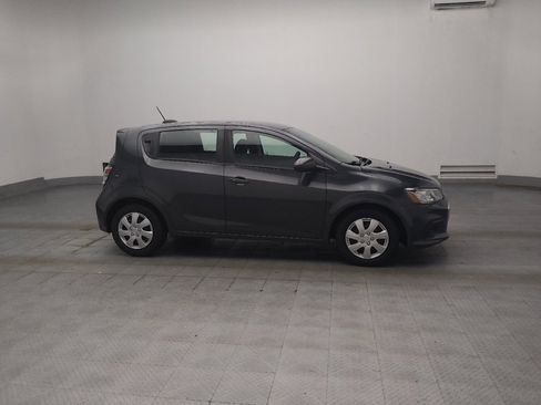 Used 2020 Chevrolet Sonic LT FWD image 11