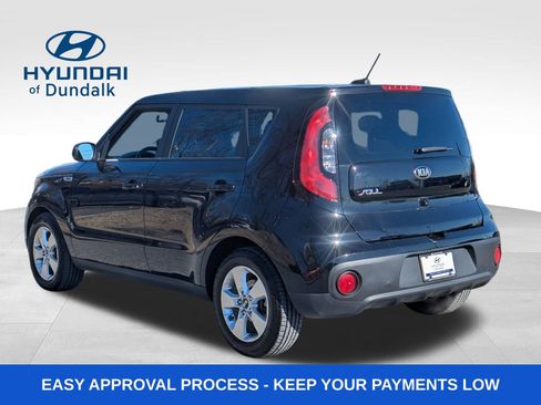 Used 2018 Kia Soul w/ Convenience Package image 3