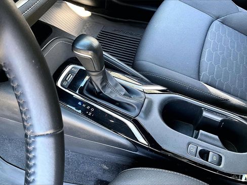 Used 2024 Toyota Corolla SE image 15