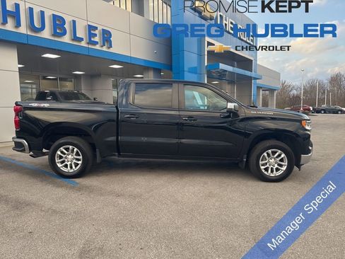 Used 2022 Chevrolet Silverado 1500 LT image 2