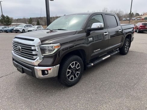 Used 2018 Toyota Tundra Limited w/ Limited Premium Package image 12