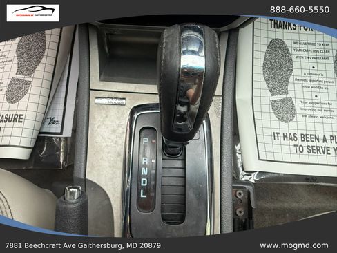 Used 2010 Ford Fusion Hybrid FWD image 16